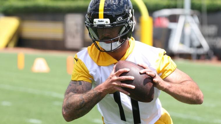 Steelers Receiving Corps Receive Major Injury Blow As Michael Pittman Jr., DK Metcalf Miss Practice