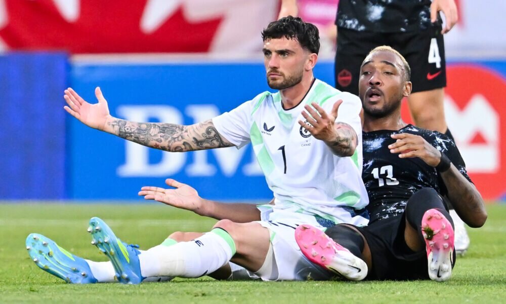 West Ham United interested in AZ Alkmaar striker Troy Parrott