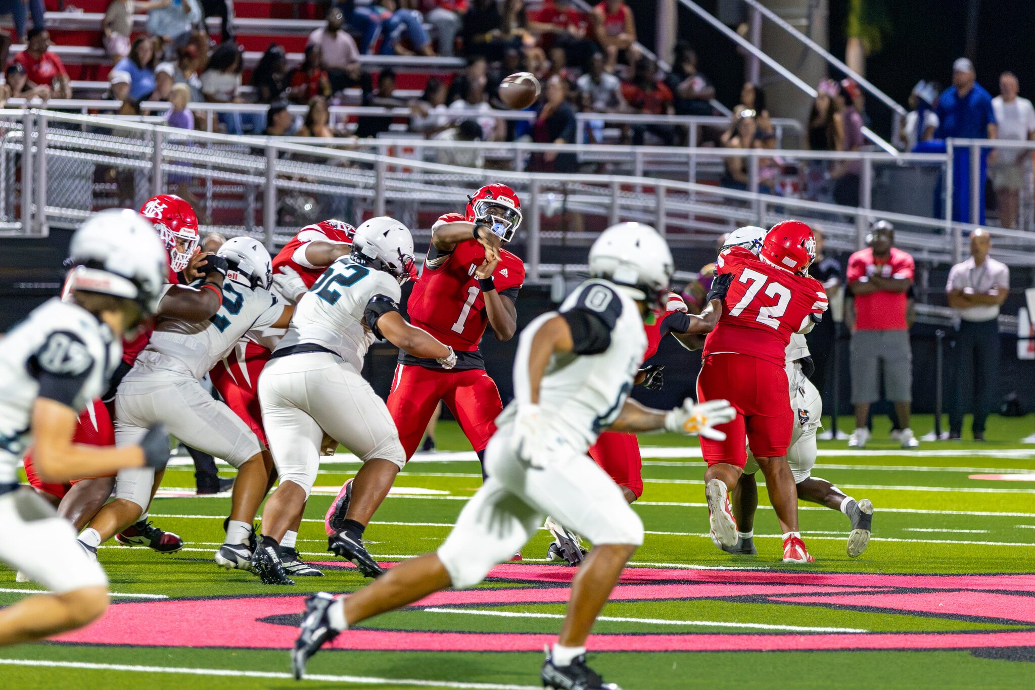Week 1 Roundup: "The Champ Monds Show" dazzles, Vero Beach blanks Jensen Beach