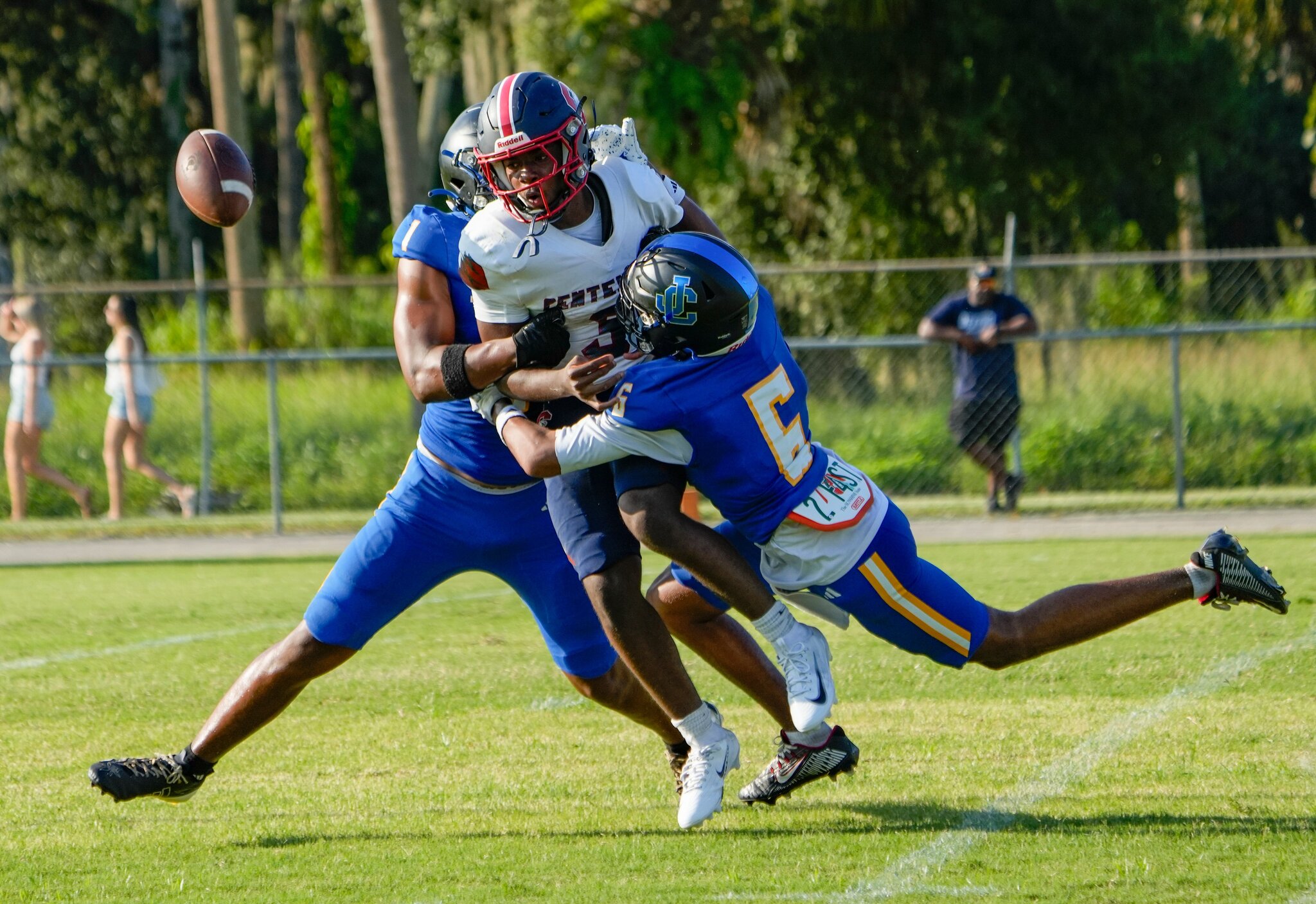 Kickoff Classic: Division I commit K.J. Davis stars in John Carroll' blowout