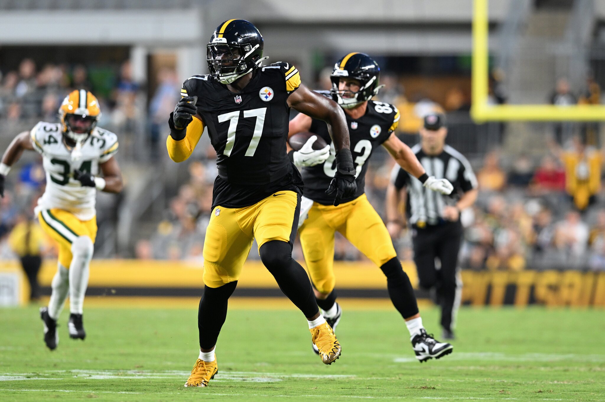 Dallas Cowboys trade for another offensive tackle