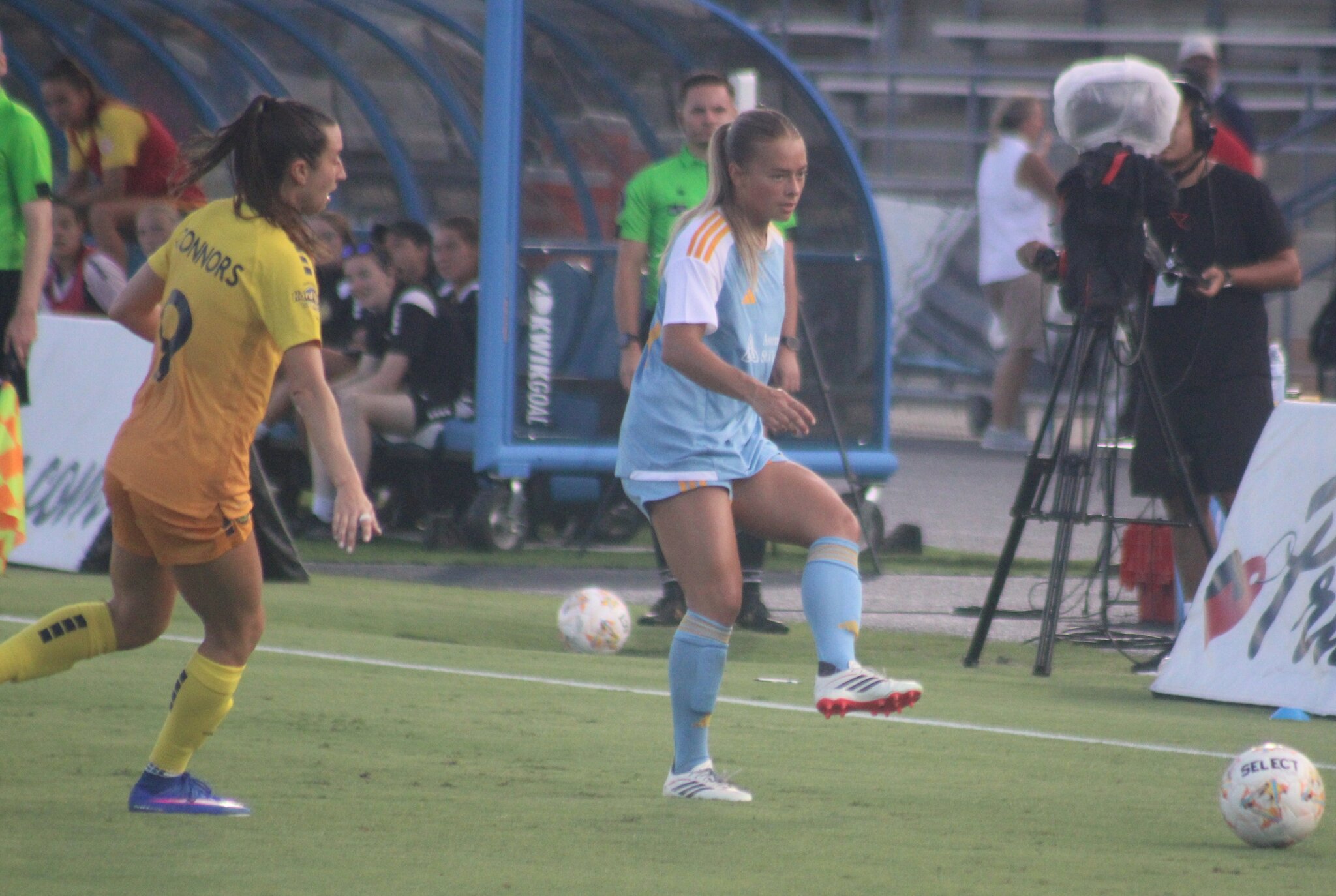 Roar: Sporting Jax women win home soccer, roll out reptilian mascot
