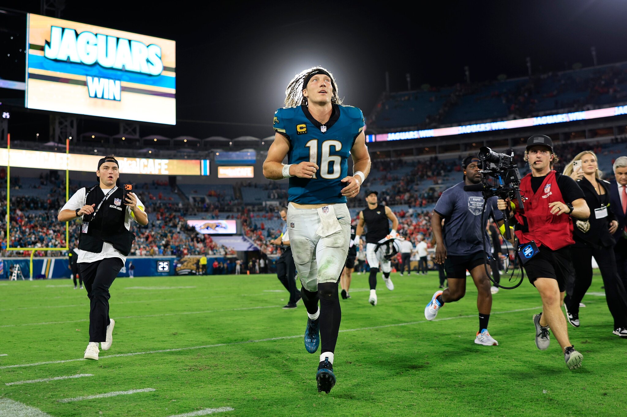 Trevor Lawrence enters Jaguars training camp with calmness to game