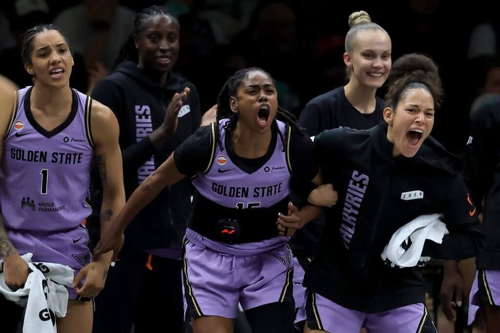 Can Valkyries overtake Lynx’s top playoff seed? Our WNBA playoff picture forecast