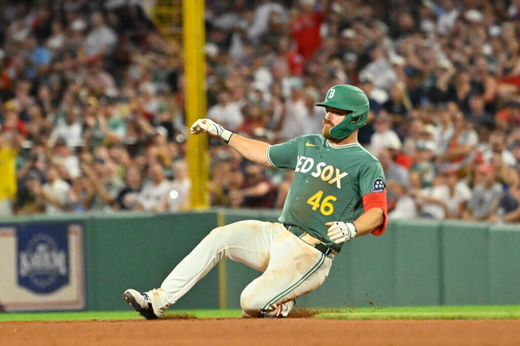 Red Sox lose player to American League contender ahead of Pirates game