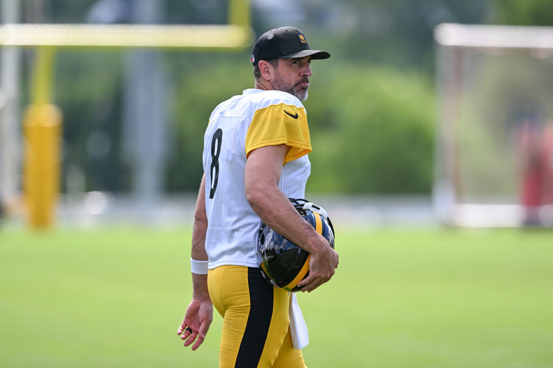 Eric Mangini casts doubt on Aaron Rodgers’ Steelers future under Mike McCarthy