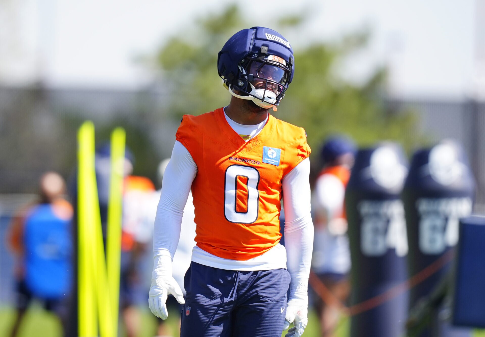 Denver Broncos’ pass rush takes a hit after Jonathon Cooper update