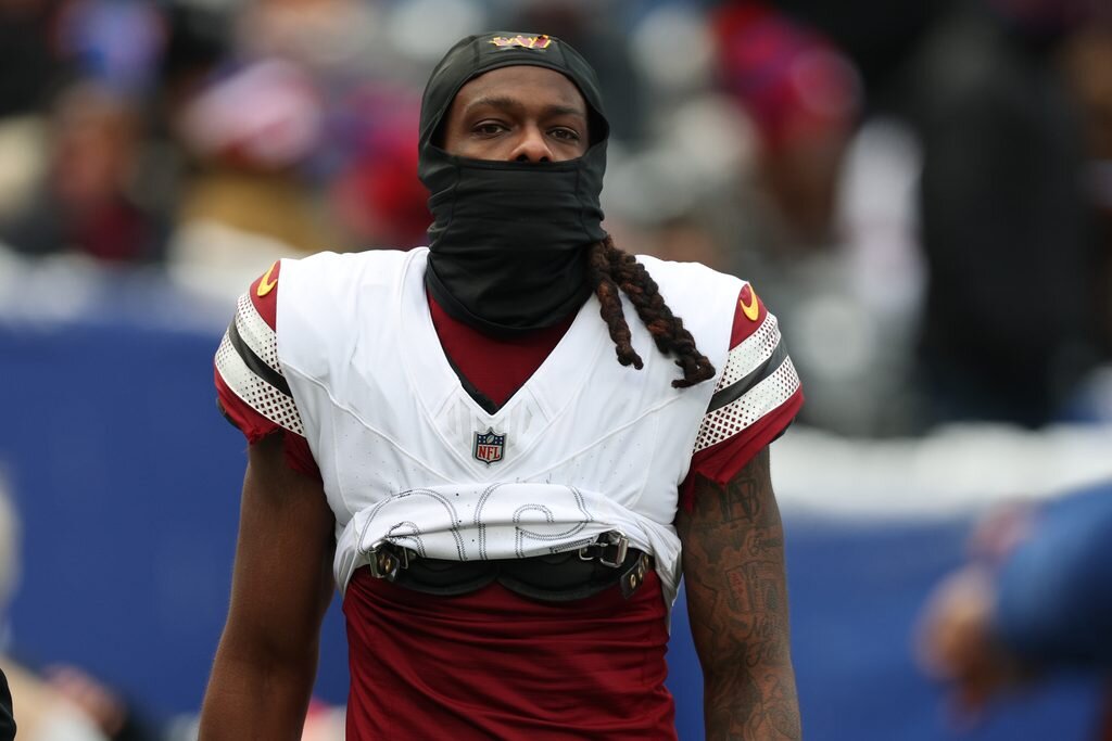 Former Cowboys wide receiver, 8-year NFL veteran, released by Raiders
