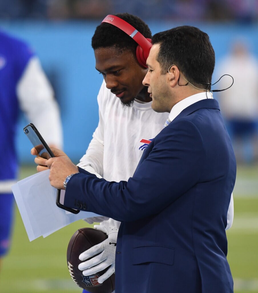 ESPN’s Adam Schefter reportedly benefits from pending Underdog sale as ‘early investor