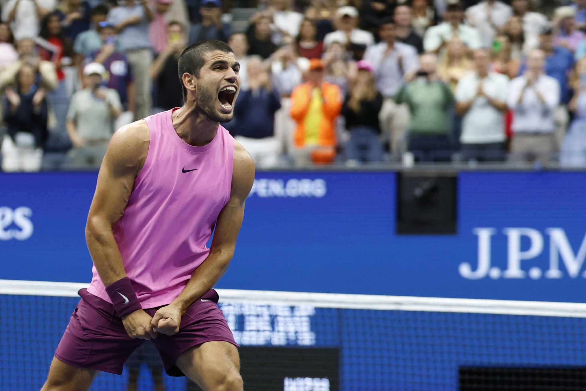 Carlos Alcaraz sends tennis fans into a premature tizzy with recent video