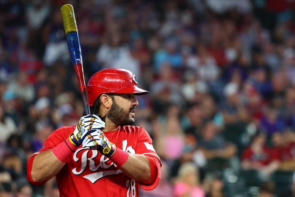 Former MLB All-Star suddenly released, hit 49 home runs last season with 118 RBI