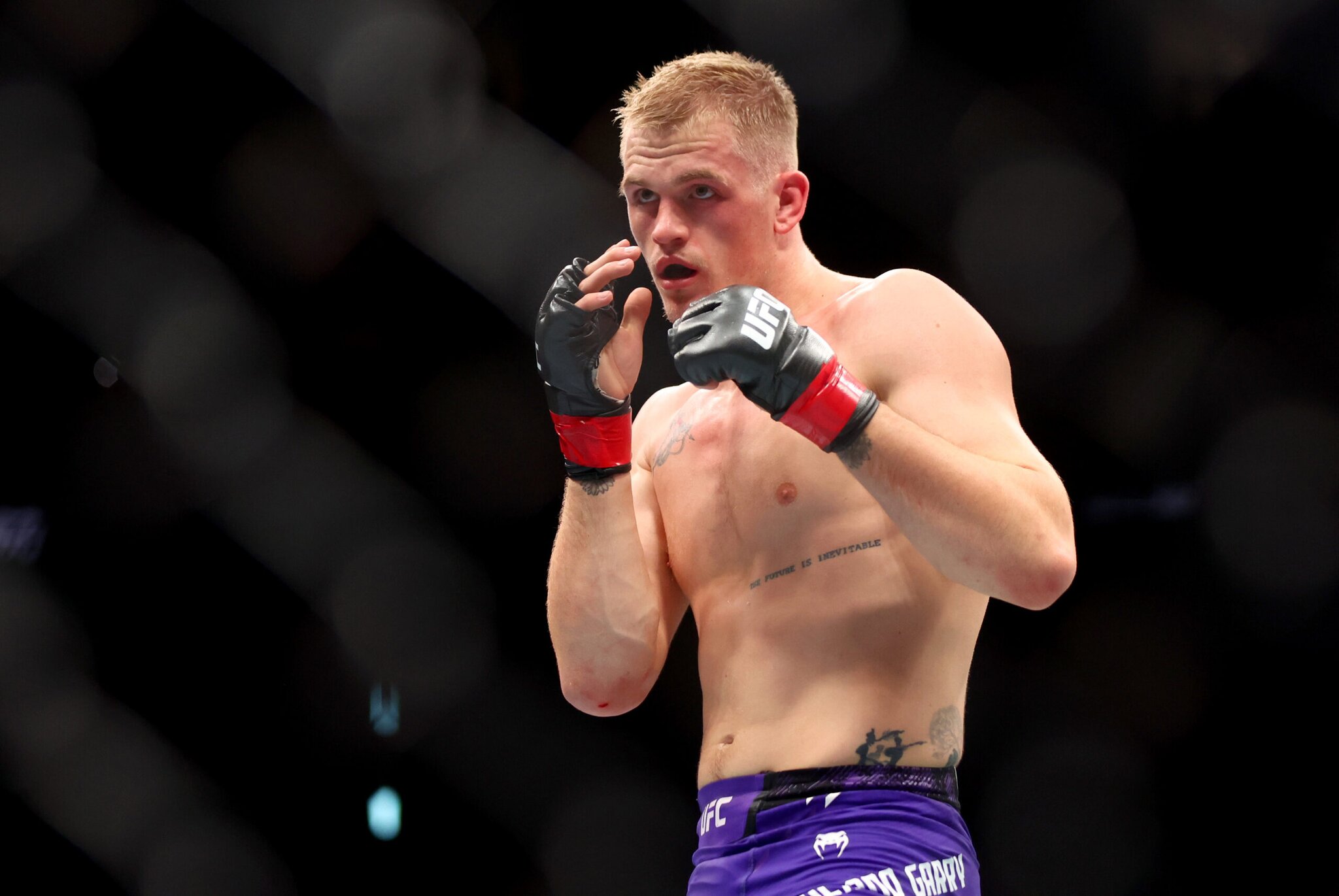 How to live stream UFC 330: Makhachev vs Garry, TV channel