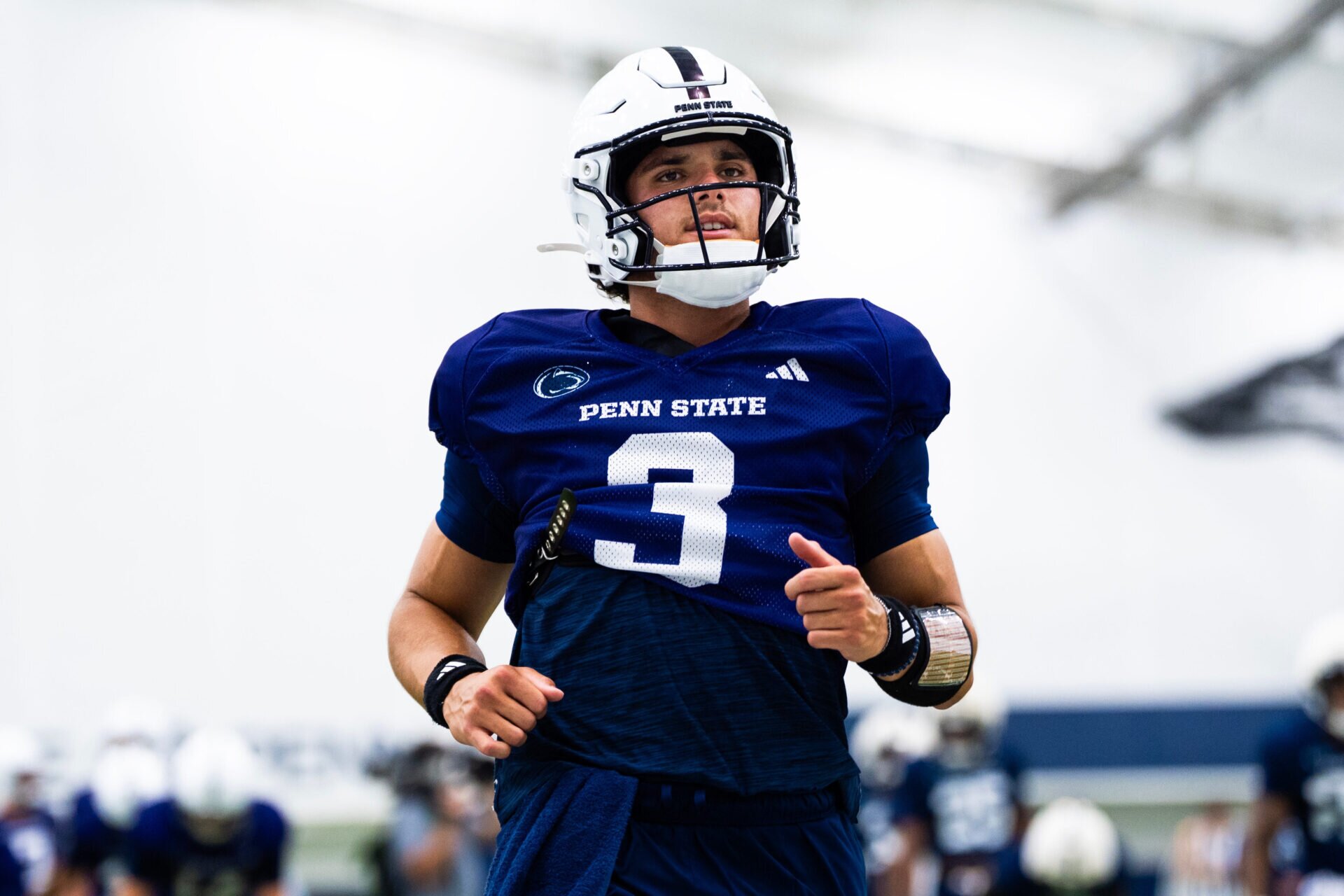 Penn State QB Rocco Becht latest college football star to show classes don’t matter