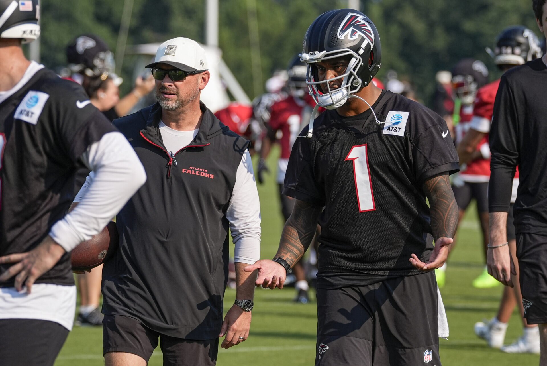 Tua Tagovailoa sparks viral NFL meme after brutal Falcons debut