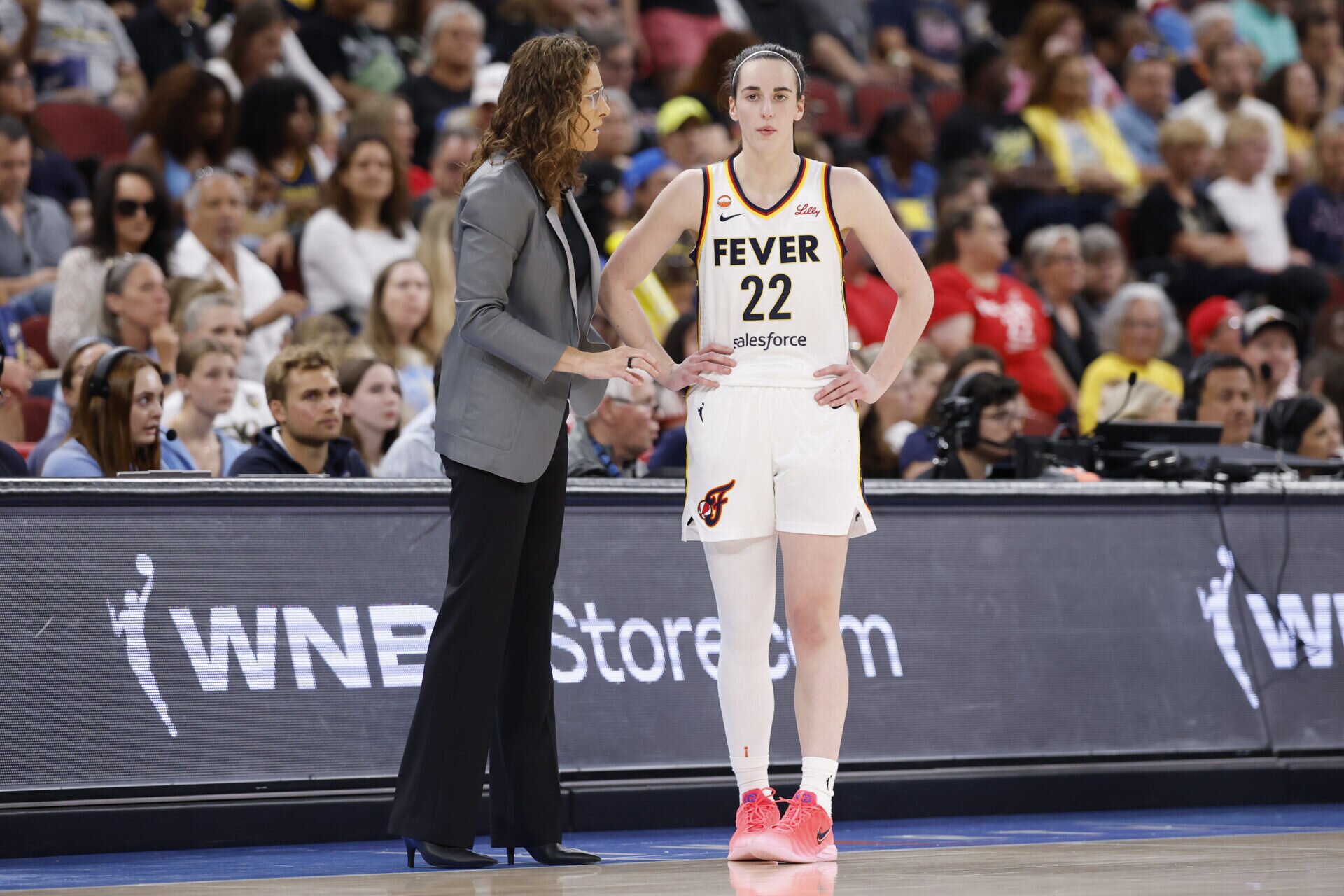 Caitlin Clark reveals current state of Indiana Fever after back-to-back losses