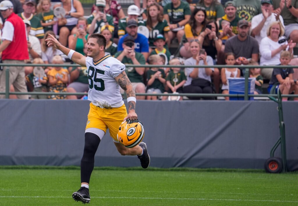 Tucker Kraft already in midseason form as Packers TE dominates at practice