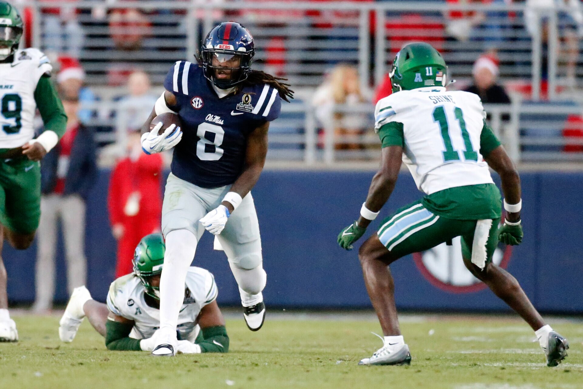 Is there a loophole in judge’s ruling that is allowing NFL players to return to college football?