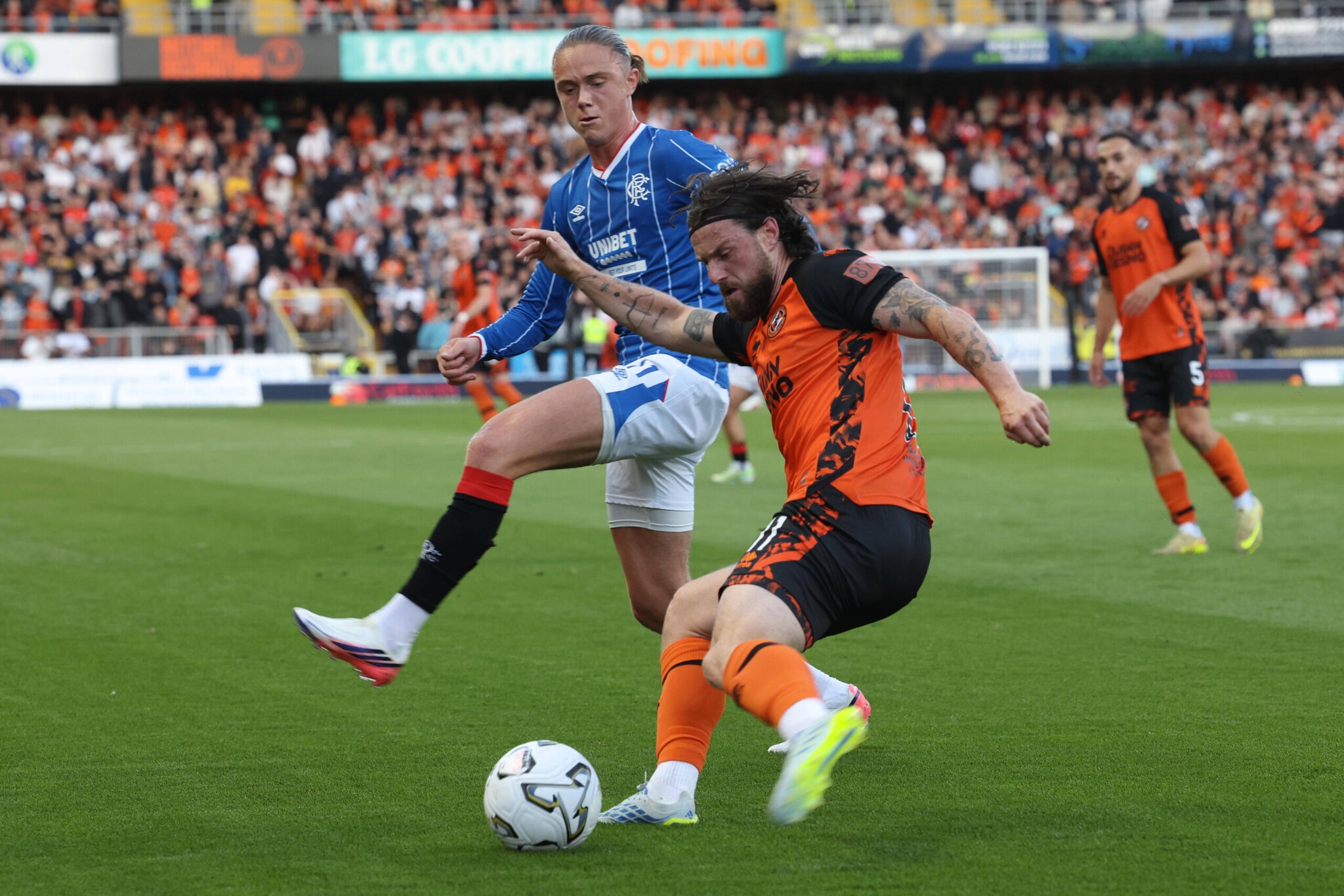 Celtic told to ‘snap up’ £1.7m-rated left-back who already knows Scottish Premiership