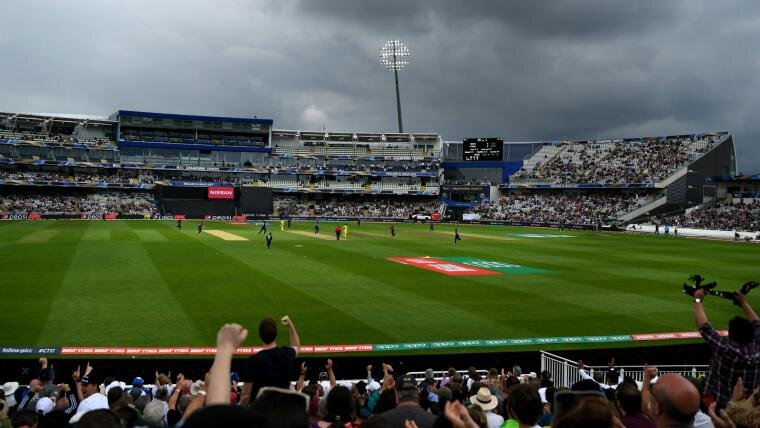 Solar Eclipse in The Hundred: How cricket was played as skies turned dark in Edgaston