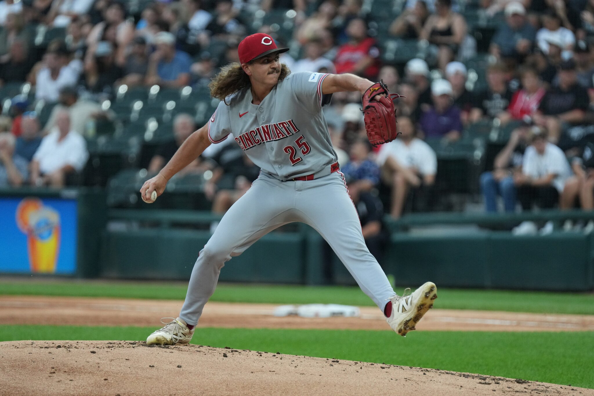 Former Reds ace Luis Castillo pitches gem for White Sox to beat Reds