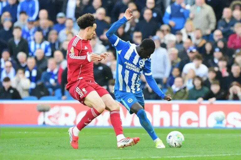 Liverpool offer Brighton an extra £10m for Yankuba Minteh