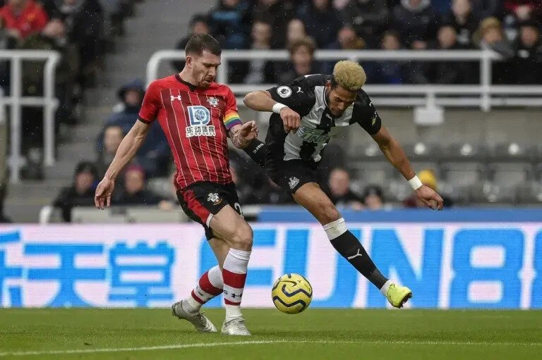 This veteran to arrive at Newcastle United and be the positive influence needed?
