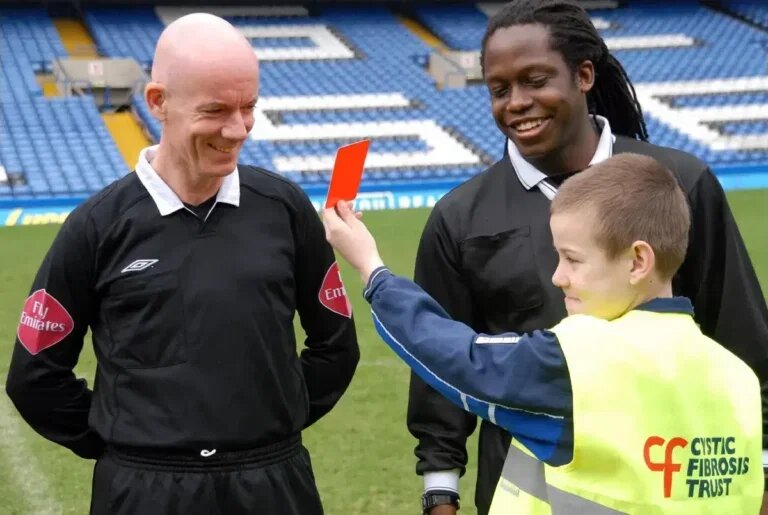 Former top referee rules on controversial Newcastle United v Liverpool incidents