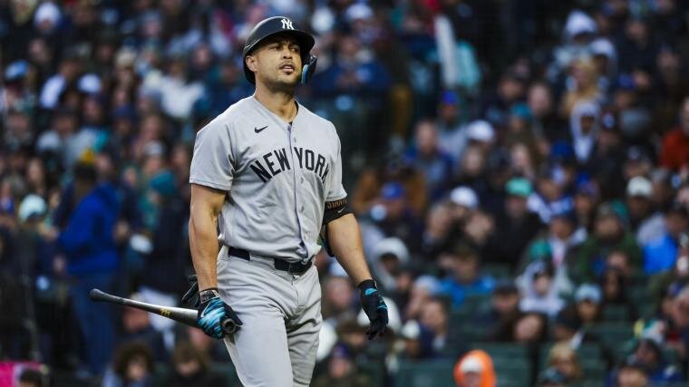 Yankees get brutal Giancarlo Stanton injury update that could end his season