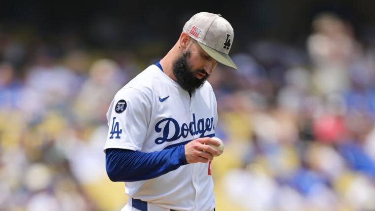 Royals sign often-injured ex-Dodgers All-Star pitcher
