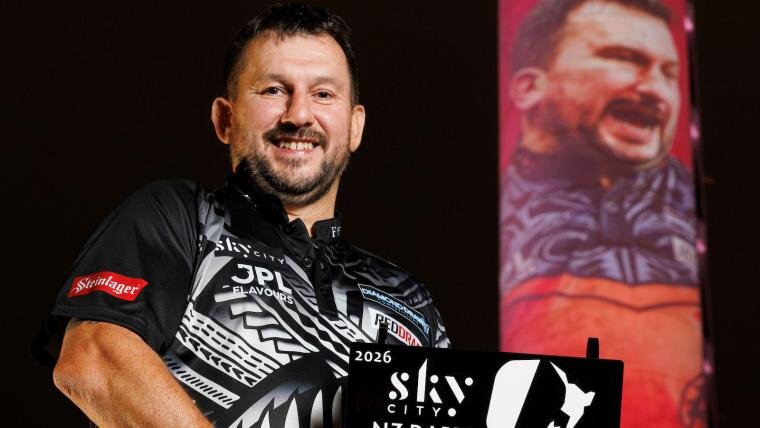 Jonny Clayton claims second PDC World Series of Darts title with New Zealand crown