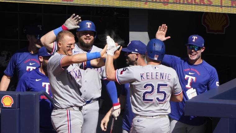 Rangers release former top-five prospect amid continued MLB struggles