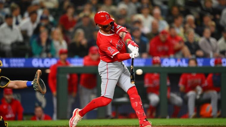 Red Sox get trade odds update from ESPN about Angels shortstop trade target