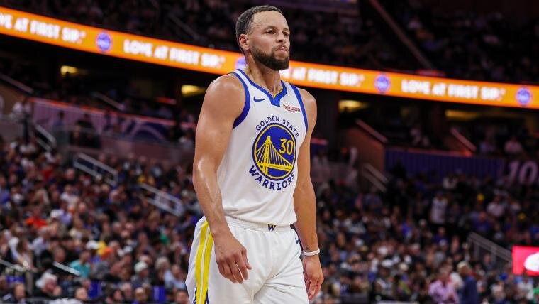 Warriors and Stephen Curry have one important decision to make this month, and it could result in him leaving Golden State