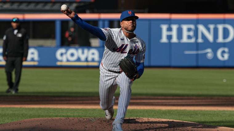 Mets make Freddy Peralta contract decision amid trade rumors