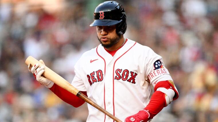 Red Sox may need to give Willson Contreras a break before his heavy workload catches up