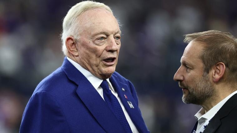 Cowboys' Jerry Jones shares 'overcome adversity' message for Tony Romo