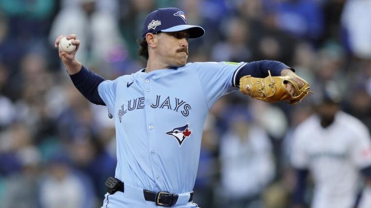 Blue Jays' Shane Bieber loses control with franchise-worse six first-inning walks