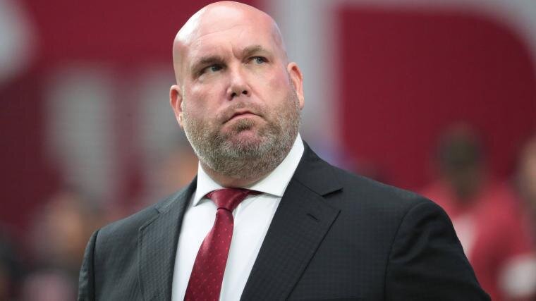 DeAndre Hopkins appears to accuse former Cardinals GM Steve Keim of tampering with failed 2022 drug test