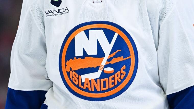 Islanders expand fan third jersey competition efforts