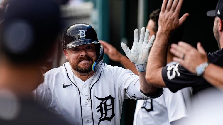White Sox make savvy waiver claim of ex-Tigers, Red Sox catcher