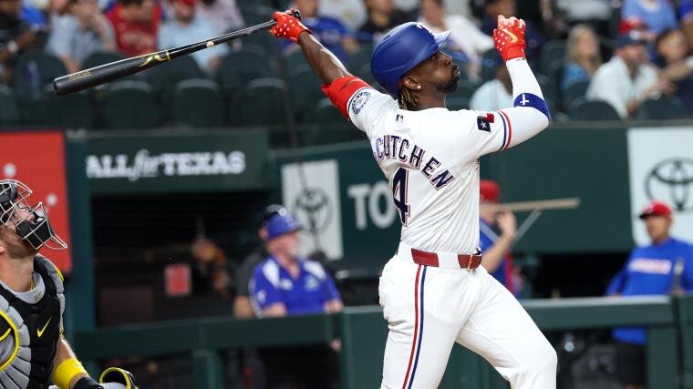 Braves release former Pirates MVP one day after trade deadline