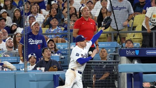 Freddie Freeman's scary fall overshadows Dodgers' sweep as Ohtani delivers