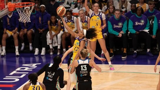 Sparks resume season against Liberty at home as they retire Milton-Jones' jersey