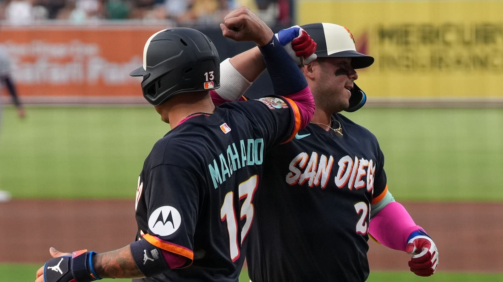 Randy Vásquez goes seven innings as Padres take opener against Twins
