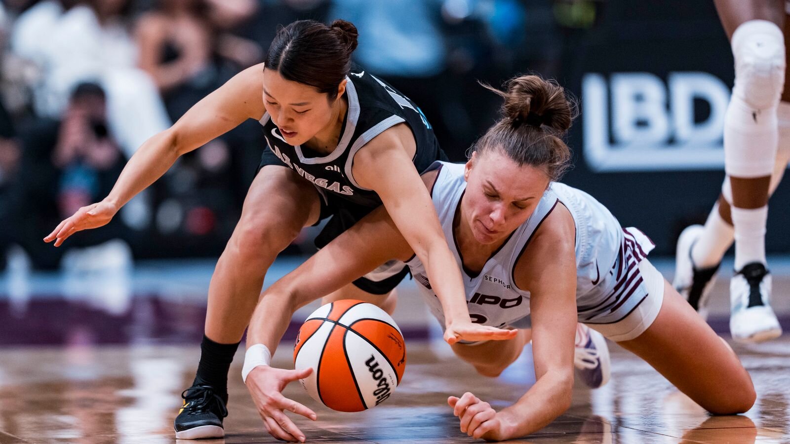 Aces win the day over Tempo, but NaLyssa Smith’s injury looms large
