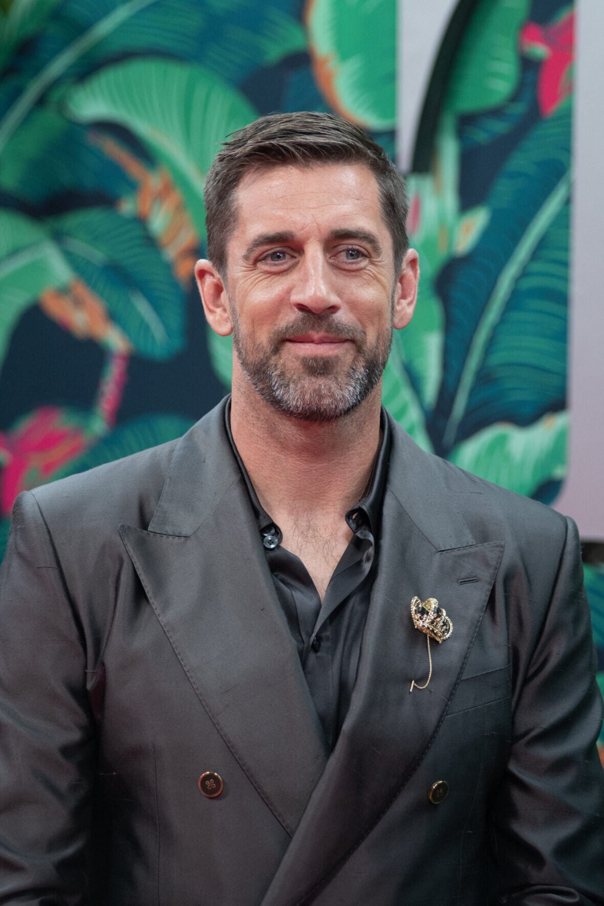 Aaron Rodgers Claims Mystery Spouse Encouraged Him To ‘Do One More Year’ With The Steelers: ‘I Talked To The Wife