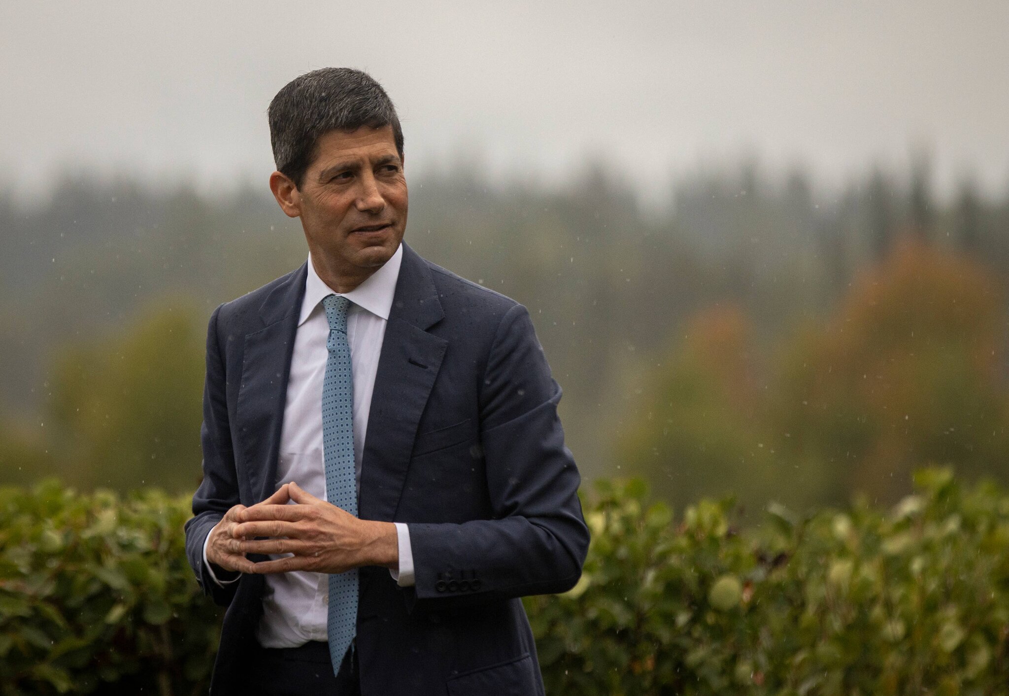 Veteran analyst predicts Fed rate hike after Warsh’s hawkish shift