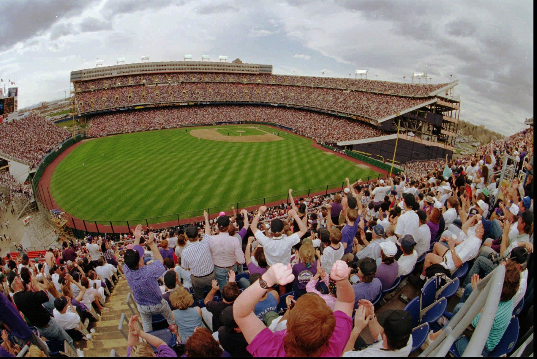 Born in 1993, the Marlins and Rockies continue unreal division droughts