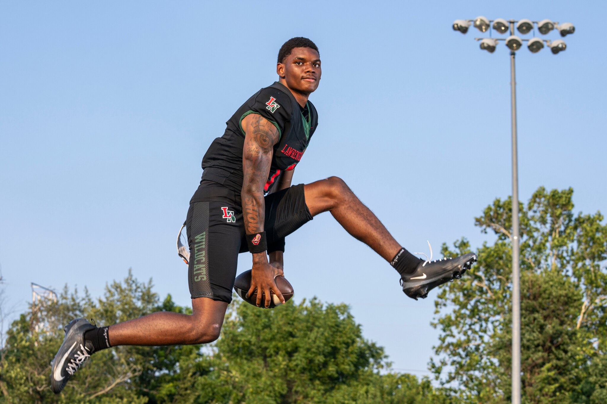 Indiana commit Monshun Sales headlines top 15 wide receivers entering 2026 season
