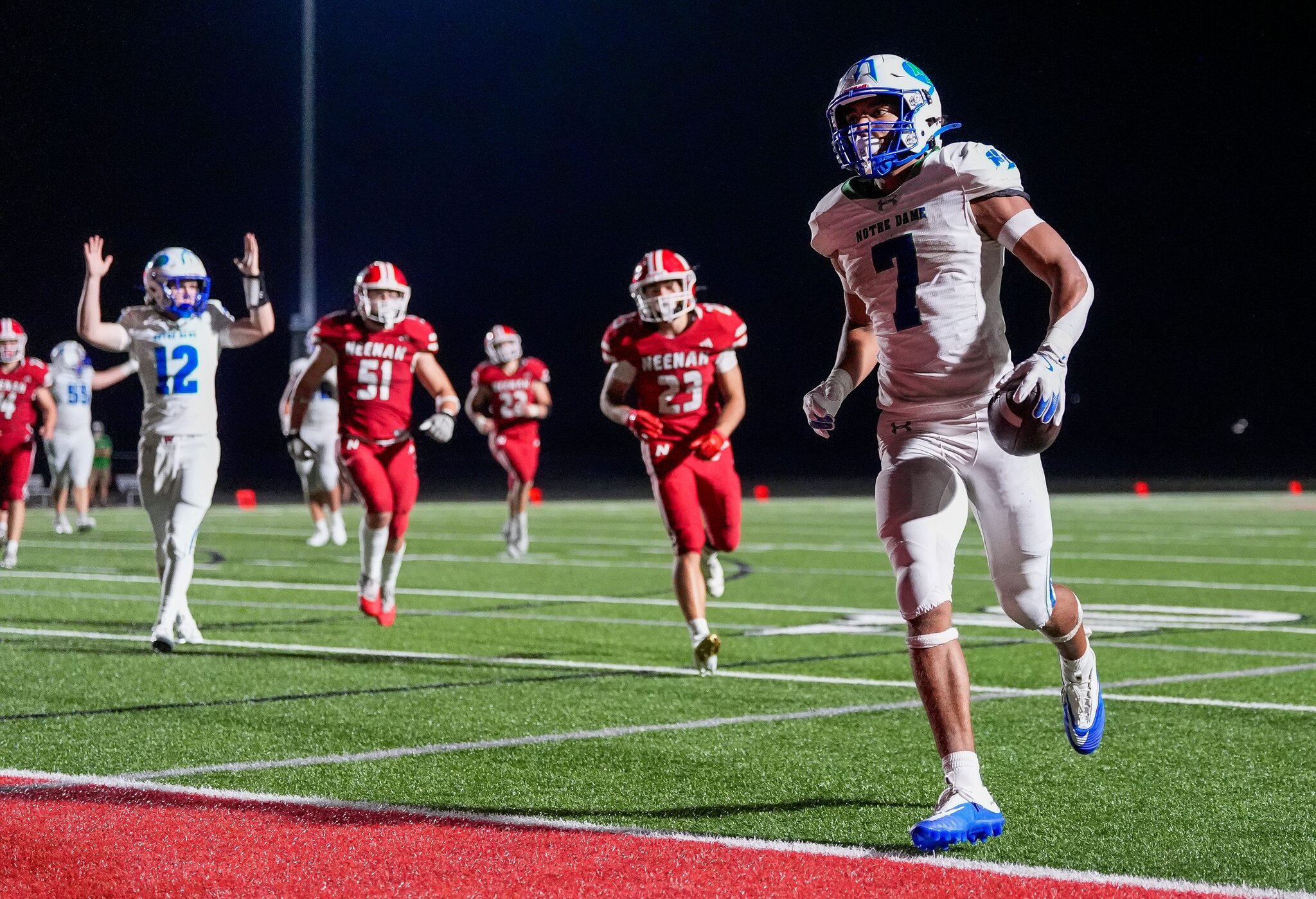 Wisconsin football RB commit posts video game-like stat line in season opener